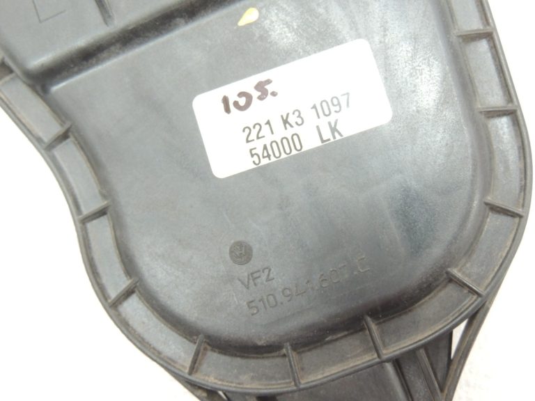 Volkswagen Golf Sportsvan priekšējo lukturu DRL vāciņš kreisais 510941607C