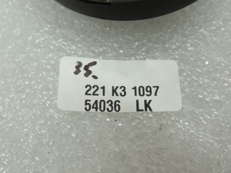 Volvo XC90 I priekšējo lukturu vāciņš 30764520