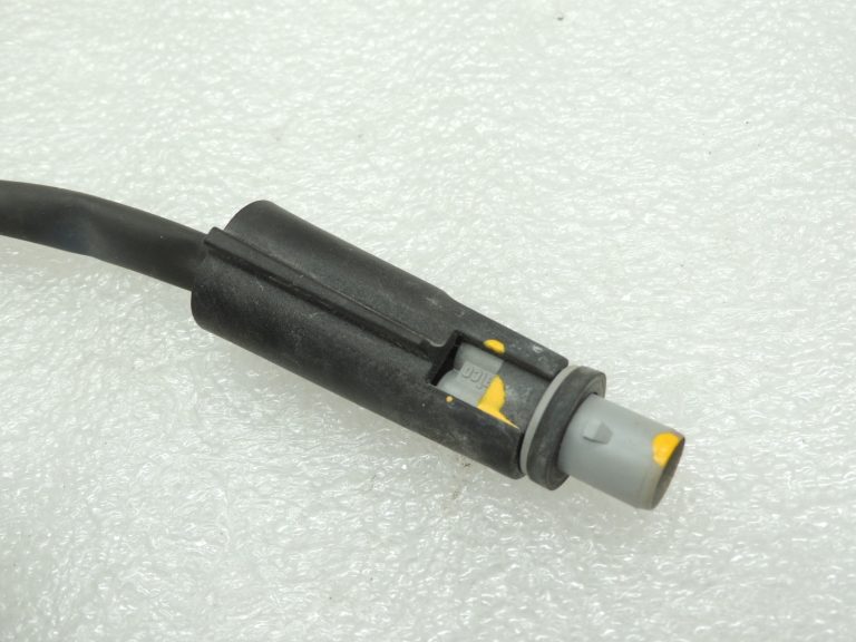 Volvo XC90 I 2003-2010 Ksenona lukturu vadu instalācija 8659897