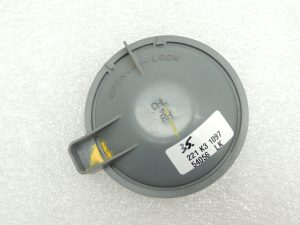 Toyota Avensis T25 priekšējo lukturu vāka vāciņš pa labi 8113505240