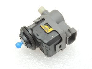Nissan Qashqai J10 ksenona lukturu servomotors LWR 26056AU300