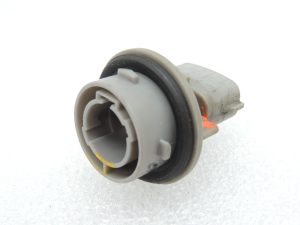 Renault Kangoo II X61 Priekšējo lukturu spuldzes turētājs 7701068185
