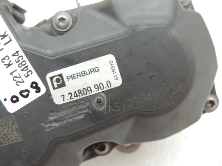 Opel Vivaro B Renault Trafic III 1.6DCi R9M Ieplūdes kolektors EGR vārsts 95527051