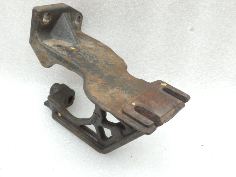 Opel Vivaro B Renault Trafic III R9M Katalizatora kronšteins 95517948