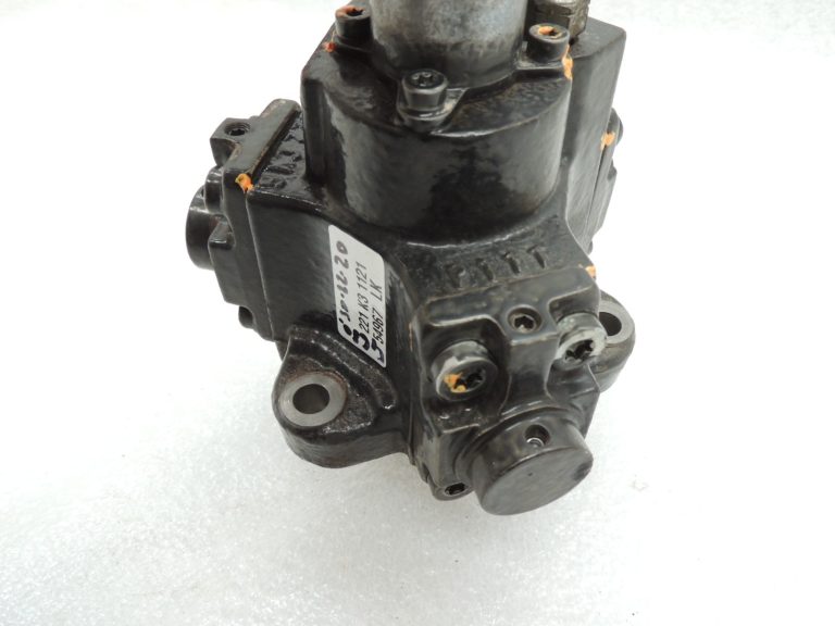 Opel Insignia A Astra J Zafira C 2.0 CDTi Augstspiediena sūknis Iesmidzināšanas sūknis 55574632