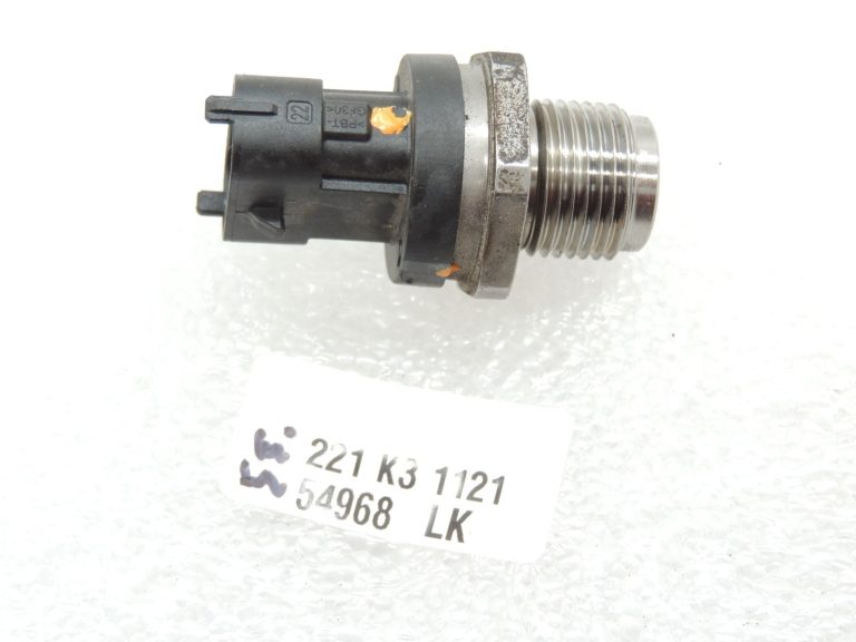 Opel Insignia A Astra J Zafira C 2.0 CDTi Degvielas spiediena sensors 55576178