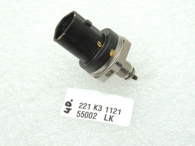 Mazda 3 6 GJ CX5 2.2 dīzeļdegvielas eļļas spiediena sensors Eļļas spiediena sensors SH0118541