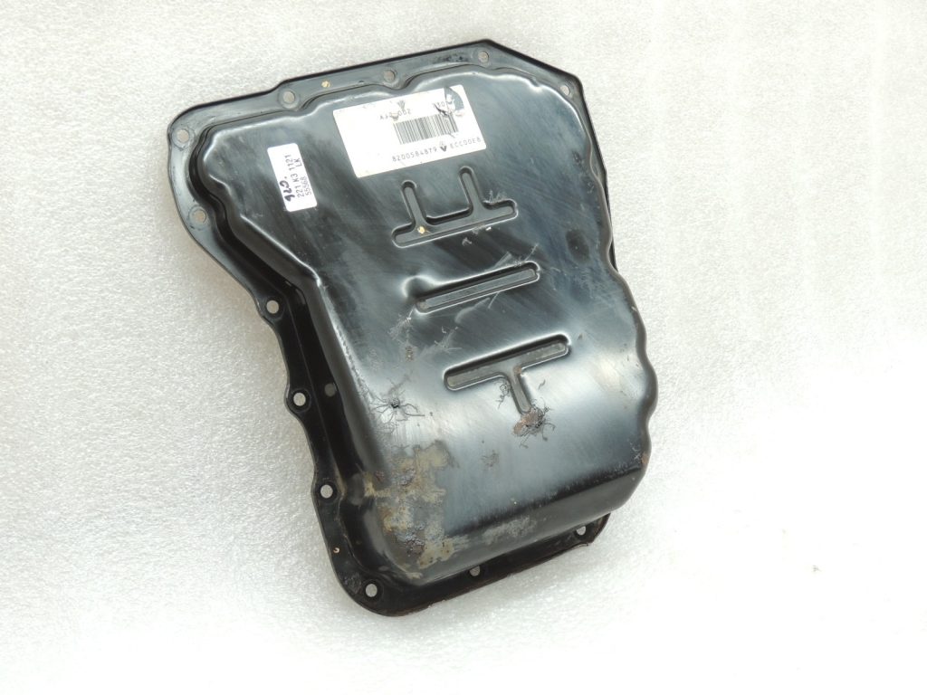Renault Espace IV BVA6 AJ0-002 AJ0002 Automatic transmission oil pan 7701065856