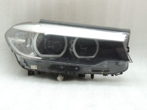 BMW 5. sērijas G30 G31 F90 LED priekšējais labās puses galvenais lukturis 7439184