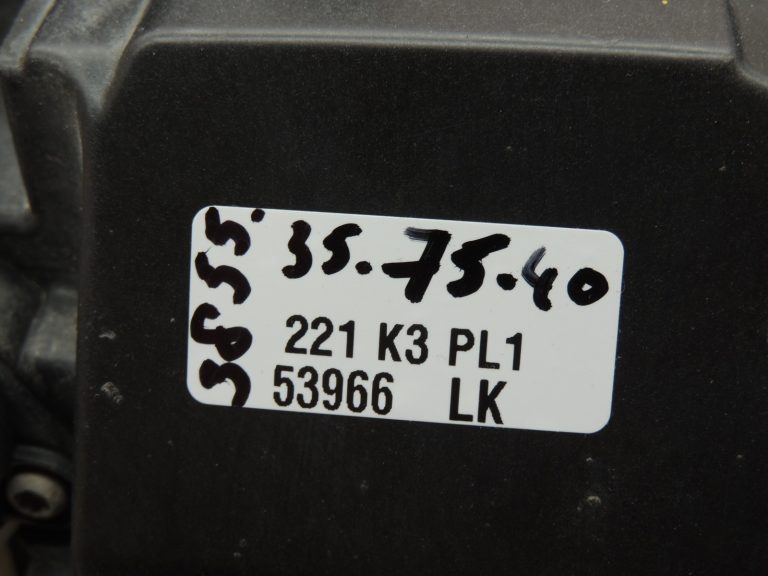 BMW 5. sērijas G30 G31 F90 LED priekšējais labās puses galvenais lukturis 7439184