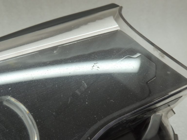 BMW 5. sērijas G30 G31 F90 LED priekšējais labās puses galvenais lukturis 7439184