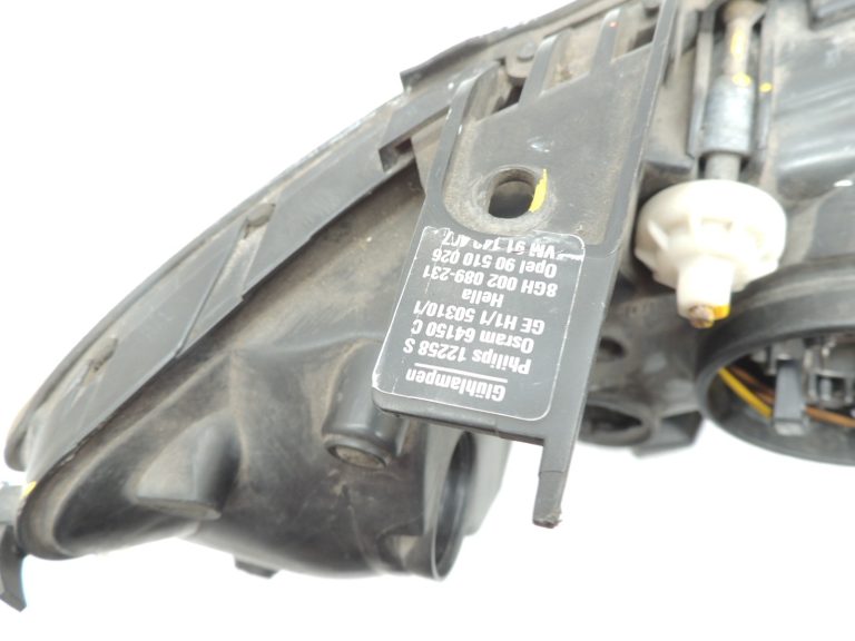 Opel Omega B halogēna lukturi kreisie galvenie lukturi 90487567