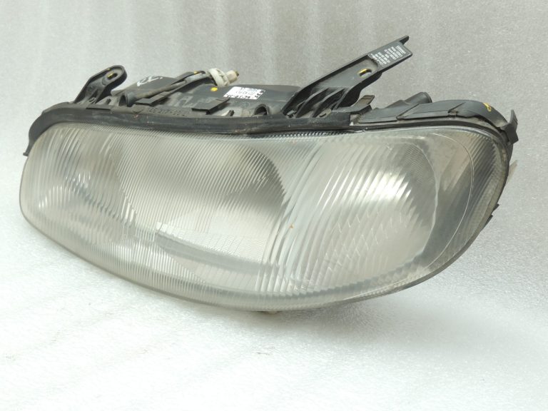 Opel Omega B halogēna lukturi kreisie galvenie lukturi 90487567