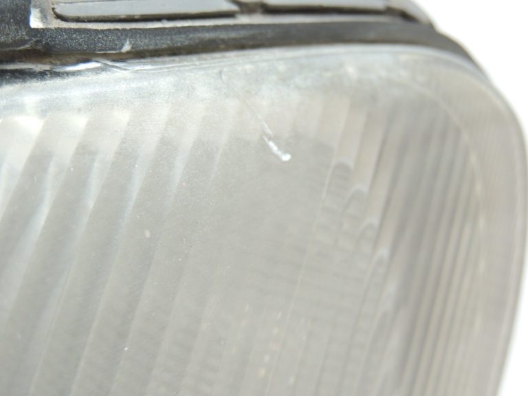 Opel Omega B halogēna lukturi kreisie galvenie lukturi 90487567