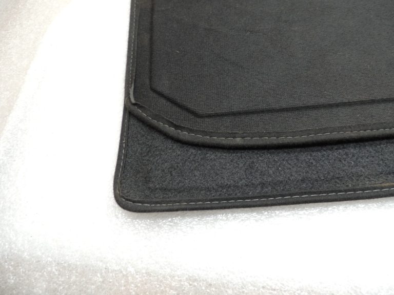 Opel Zafira C bagāžas nodalījuma vāks Carpet bagāžas nodalījuma paklājs 13377802
