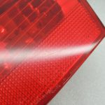 Oriģinālais BMW E46 E46 3. sērijas salons Facelift aizmugurējais lukturis aizmugurējais labās puses interjera 6910538