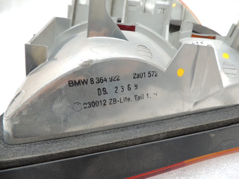 Oriģinālais BMW E46 salona aizmugurējais lukturis aizmugurējais labais aizmugurējais lukturis 63218364922