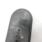 Oriģinālais BMW E39 Touring aizmugurējā apgaismojuma spuldzes turētājs 63218371324