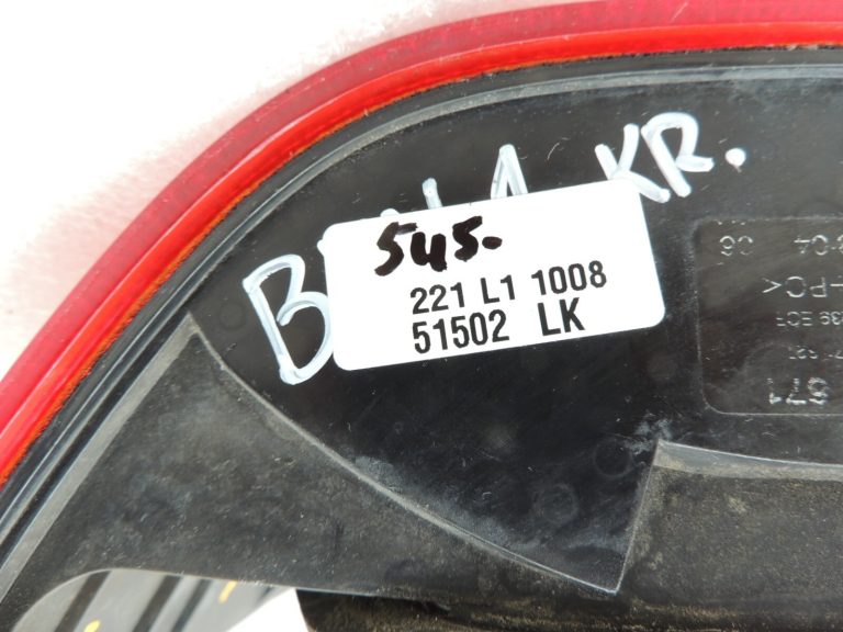 Oriģinālais BMW E39 Touring aizmugurējais aizmugurējais kreisais aizmugurējais lukturis 63218371327