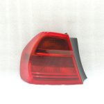 BMW E90 salona aizmugurējais aizmugurējais kreisais ārējais aizmugurējais lukturis 63216937457