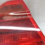 BMW E90 salona aizmugurējais aizmugurējais kreisais ārējais aizmugurējais lukturis 63216937457