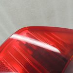 BMW E90 salona aizmugurējais aizmugurējais kreisais ārējais aizmugurējais lukturis 63216937457