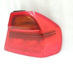 BMW E90 salona aizmugurējais lukturis aizmugurējais labais ārējais aizmugurējais lukturis 63216937458