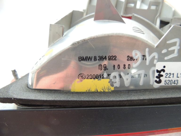 Oriģinālais BMW E46 salona aizmugurējais lukturis aizmugurējais labais aizmugurējais lukturis 63218364922