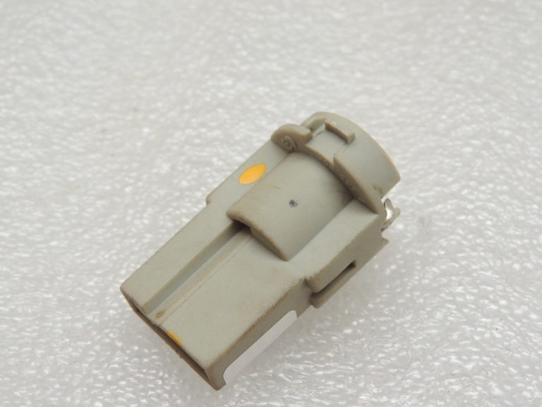 BMW E61 kombi aizmugurējā luktura spuldzes turētājs 63132489804