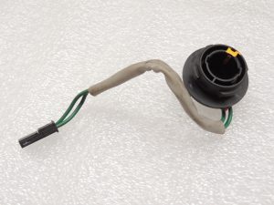 Chevrolet Orlando I J309 Aizmugurējā interjera aizmugurējā luktura turētājs 95987626