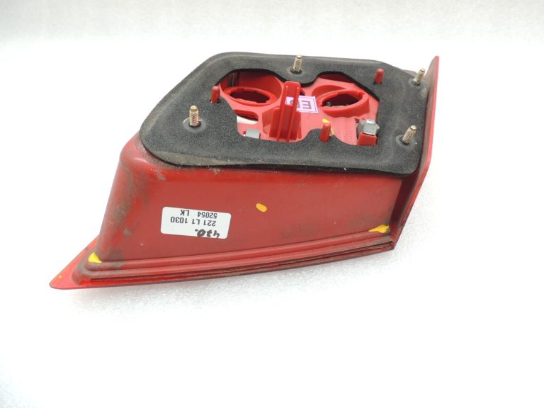 Chevrolet Lacetti J200 Hečbeks aizmugurējais kreisais iekšējais aizmugurējais apgaismojums 96551216