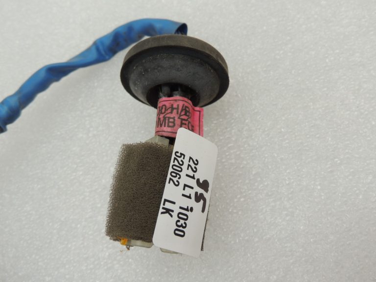 Chevrolet Aveo T200 hečbeks aizmugurējais lukturis 96499312