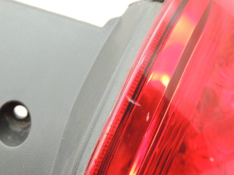 Opel Antara aizmugurējais labais aizmugurējais lukturis 96673816