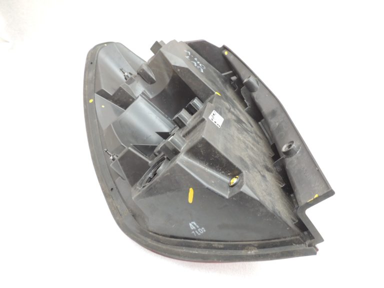 Chvrolet Captiva C100 Aizmugurējā labā aizmugurējā gaisma 96626996