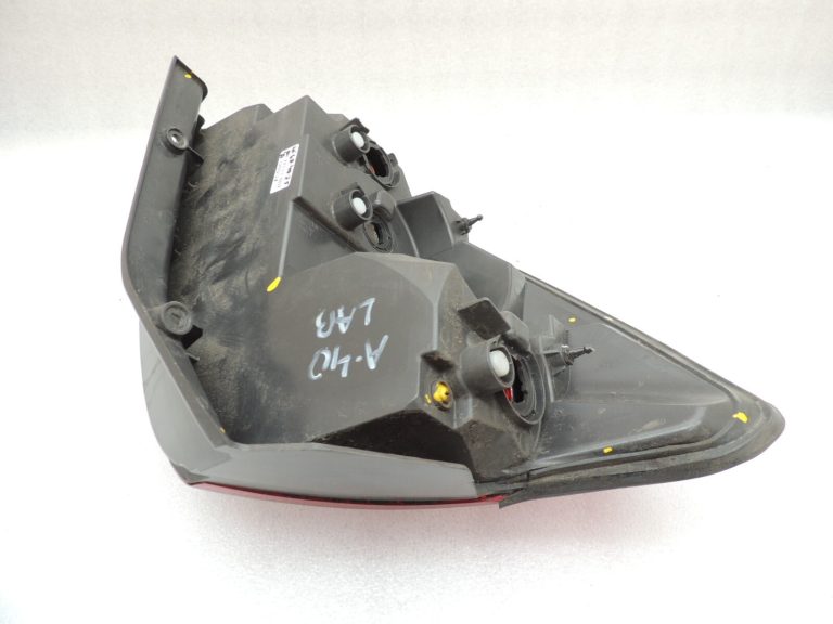 Chvrolet Captiva C100 Aizmugurējā labā aizmugurējā gaisma 96626996
