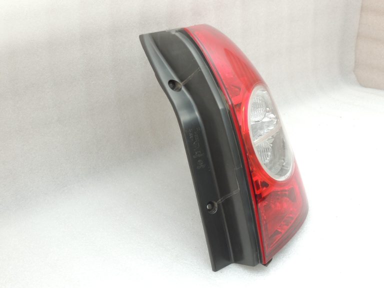 Chvrolet Captiva C100 Aizmugurējā labā aizmugurējā gaisma 96626996