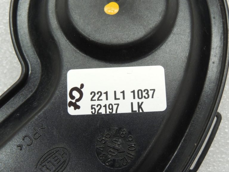 VW Bora 1J Halogēna priekšējā luktura vāciņš labajā pusē 1J5941608
