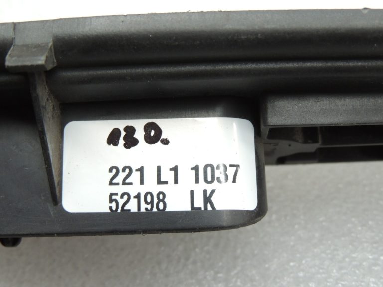 Opel Astra G Caravan Aizmugurējā labā aizmugurējā gaisma 93173761