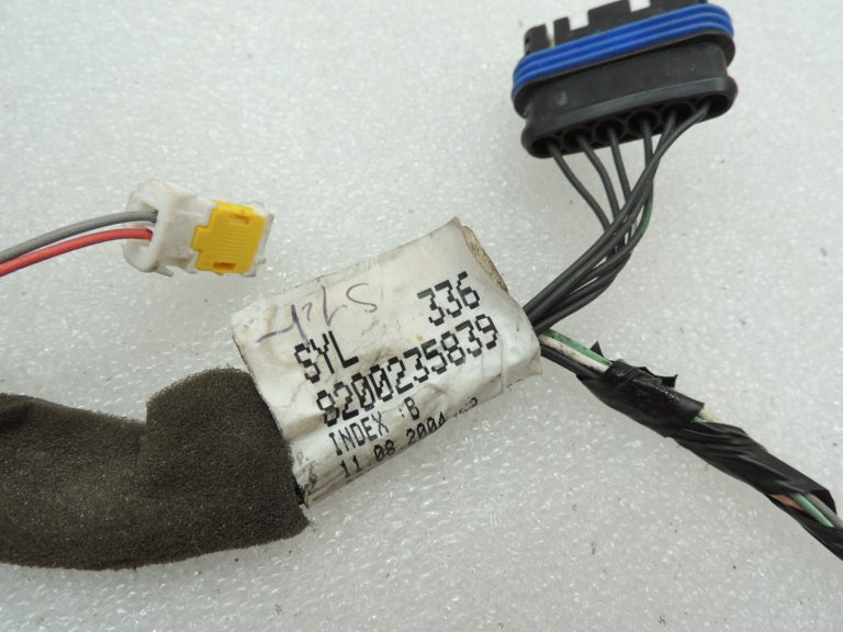 Renault Scenic II J84 JM Durvju elektroinstalācijas instalācija aizmugurējā labā kreisā 8200235839