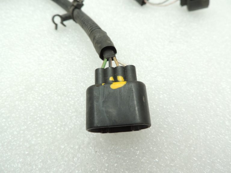 Volvo V50 S40 II C30 2.0D dīzeļdegvielas tvertnes elektroinstalācijas instalācija 30724253 30724561