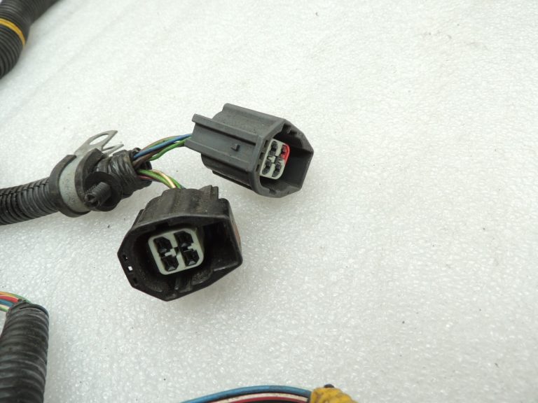 Volvo V70 II S80 S60 2,4i B52244S benzīna dzinēja elektroinstalācijas instalācija 8637783
