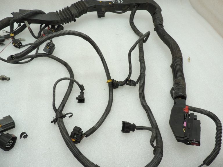 Volvo V70 II S80 S60 2,4i B52244S benzīna dzinēja elektroinstalācijas instalācija 8637783