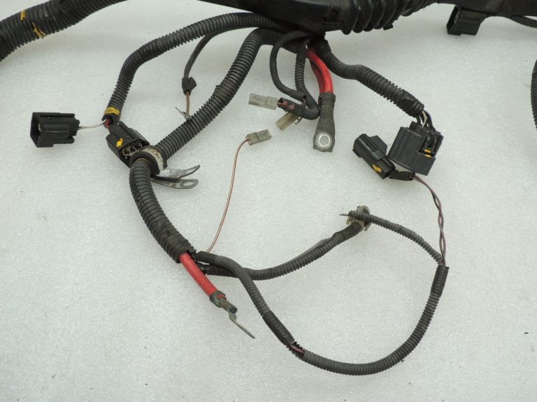 Volvo V70 II S80 S60 2,4i B52244S benzīna dzinēja elektroinstalācijas instalācija 8637783