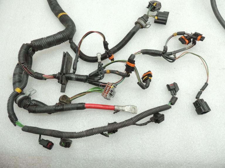 Volvo V70 II S80 S60 2,4i B52244S benzīna dzinēja elektroinstalācijas instalācija 8637783