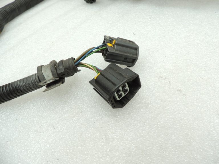 Volvo V70 II S80 S60 2,4i B52244S benzīna dzinēja elektroinstalācijas instalācija 8637783