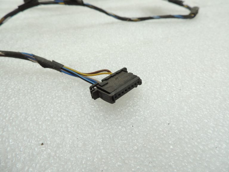 BMW E60 salona aizmugurējo durvju elektroinstalācijas siksna kreisā vai labā 6926480