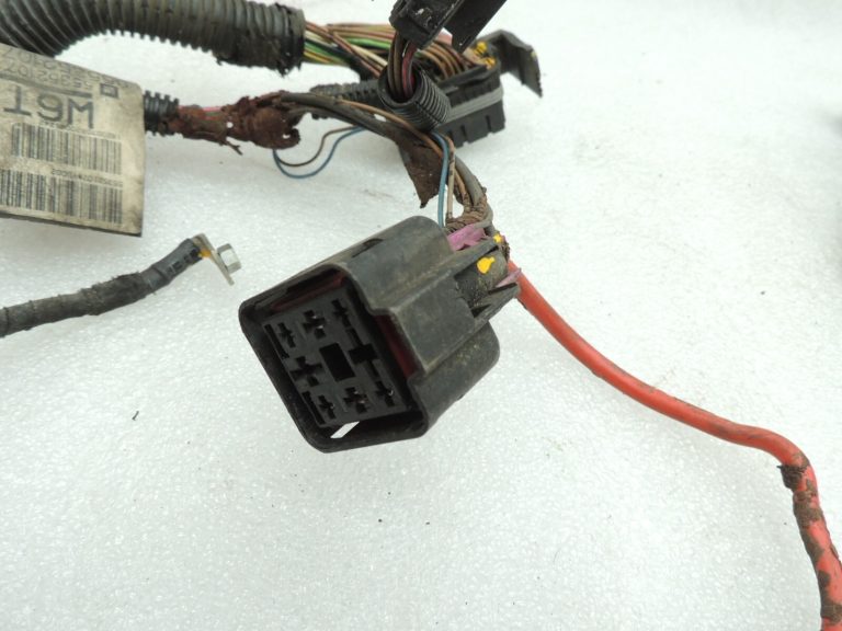 Opel Astra H 1,7CDTi Z17DTH Dzinēja elektroinstalācija 55352107 Neliels defekts!