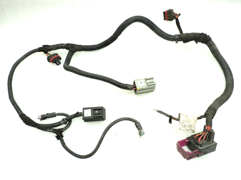 Opel Astra H Zafira B Z22YH Radiatora ventilatora vadu instalācija 13125786 HWB