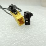 Opel Meriva B drošības jostu spriegotāju komplekts priekšējais kreisais 13305710 13305708