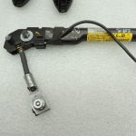 Opel Meriva B drošības jostu spriegotāju komplekts priekšējais labais 13305711 39050200